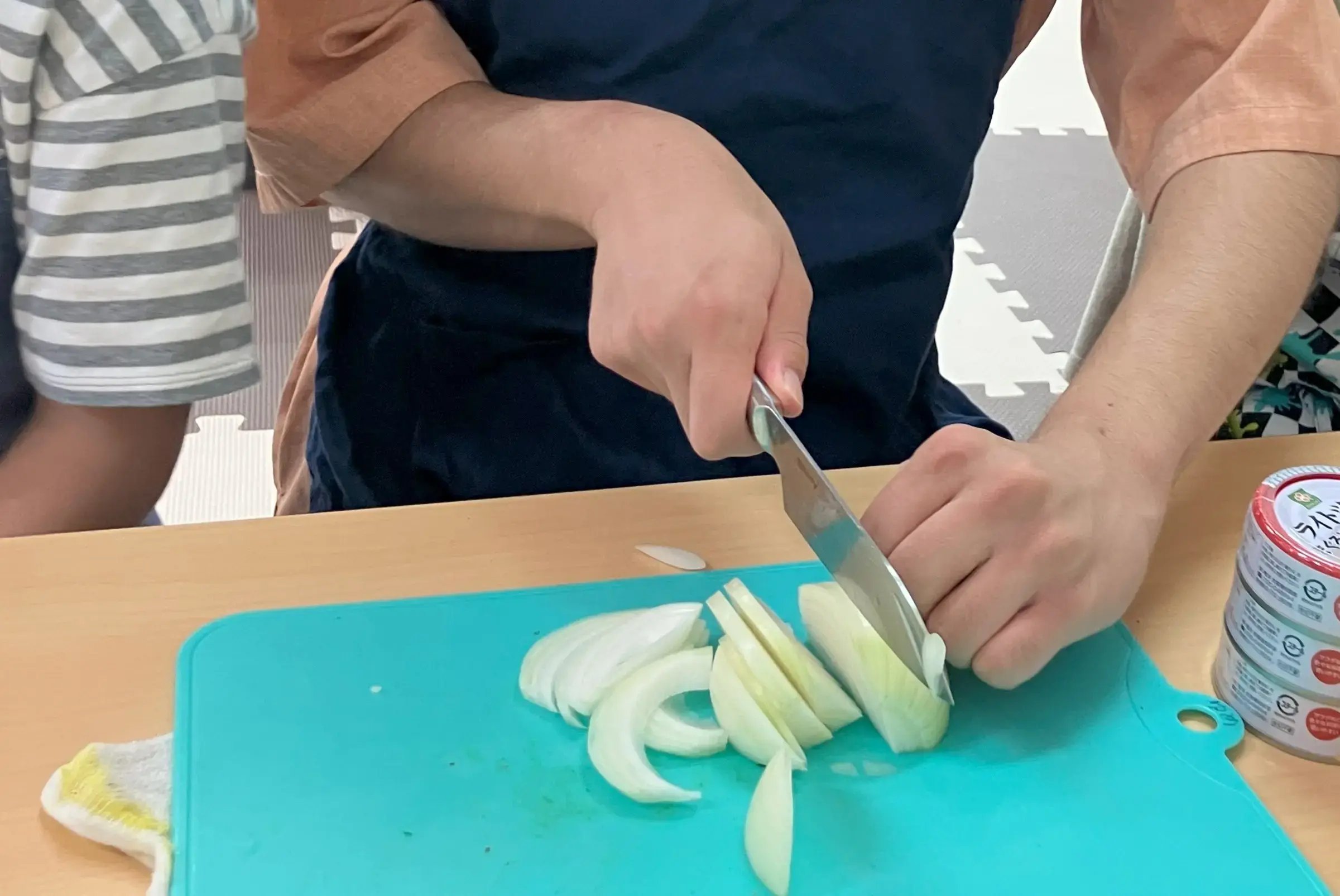 玉ねぎ　切る