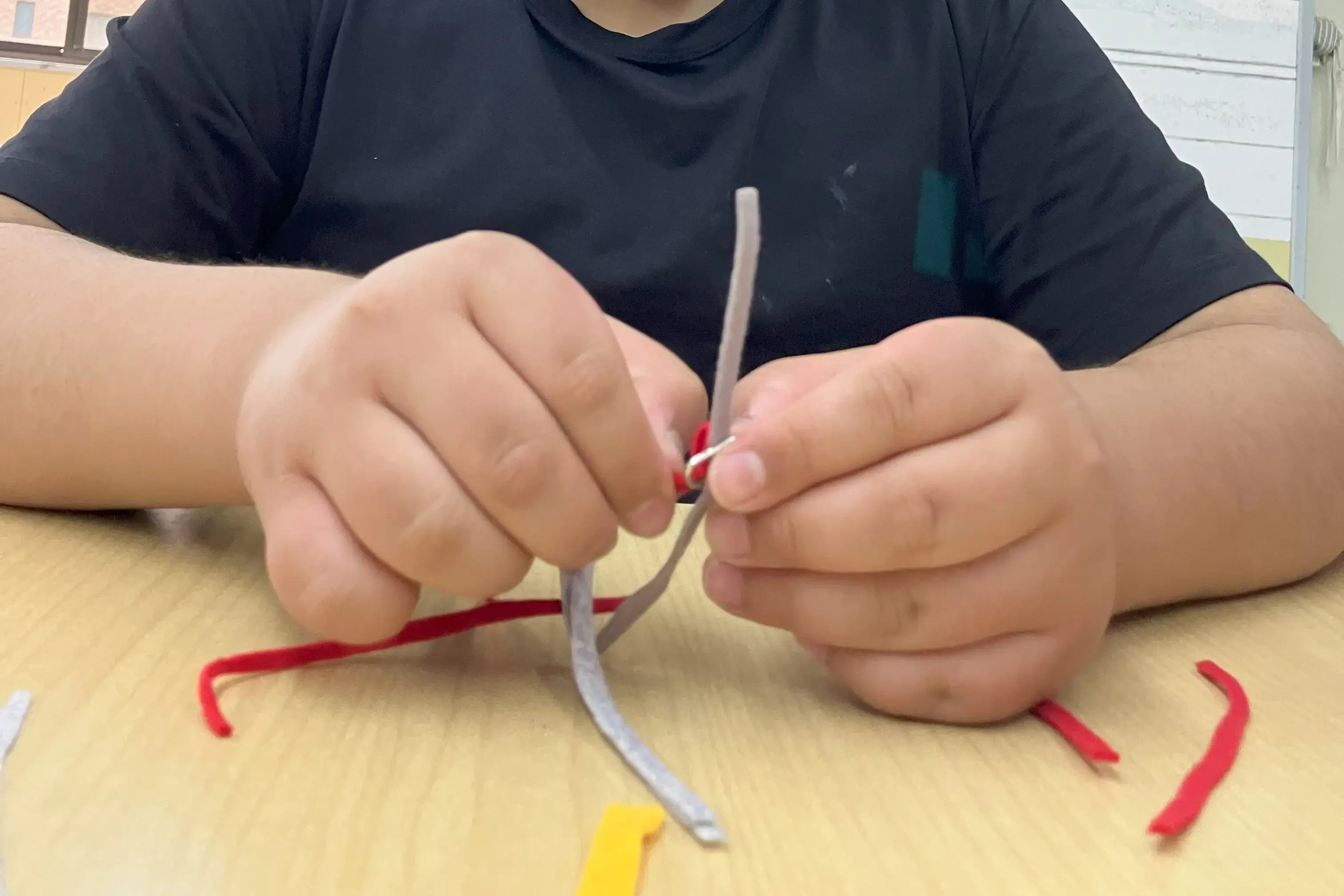 タッセルを作っている様子